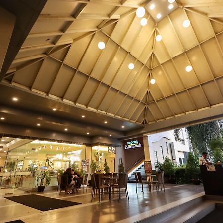 Paseo Premiere Hotel Santa Rosa  Zewnętrze zdjęcie