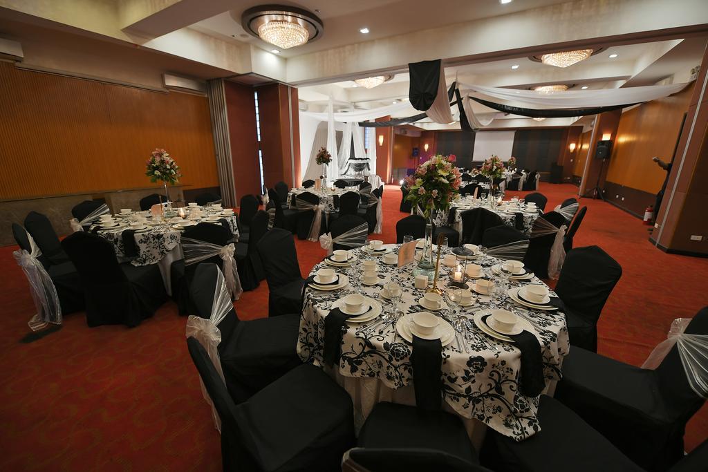 Paseo Premiere Hotel Santa Rosa  Zewnętrze zdjęcie