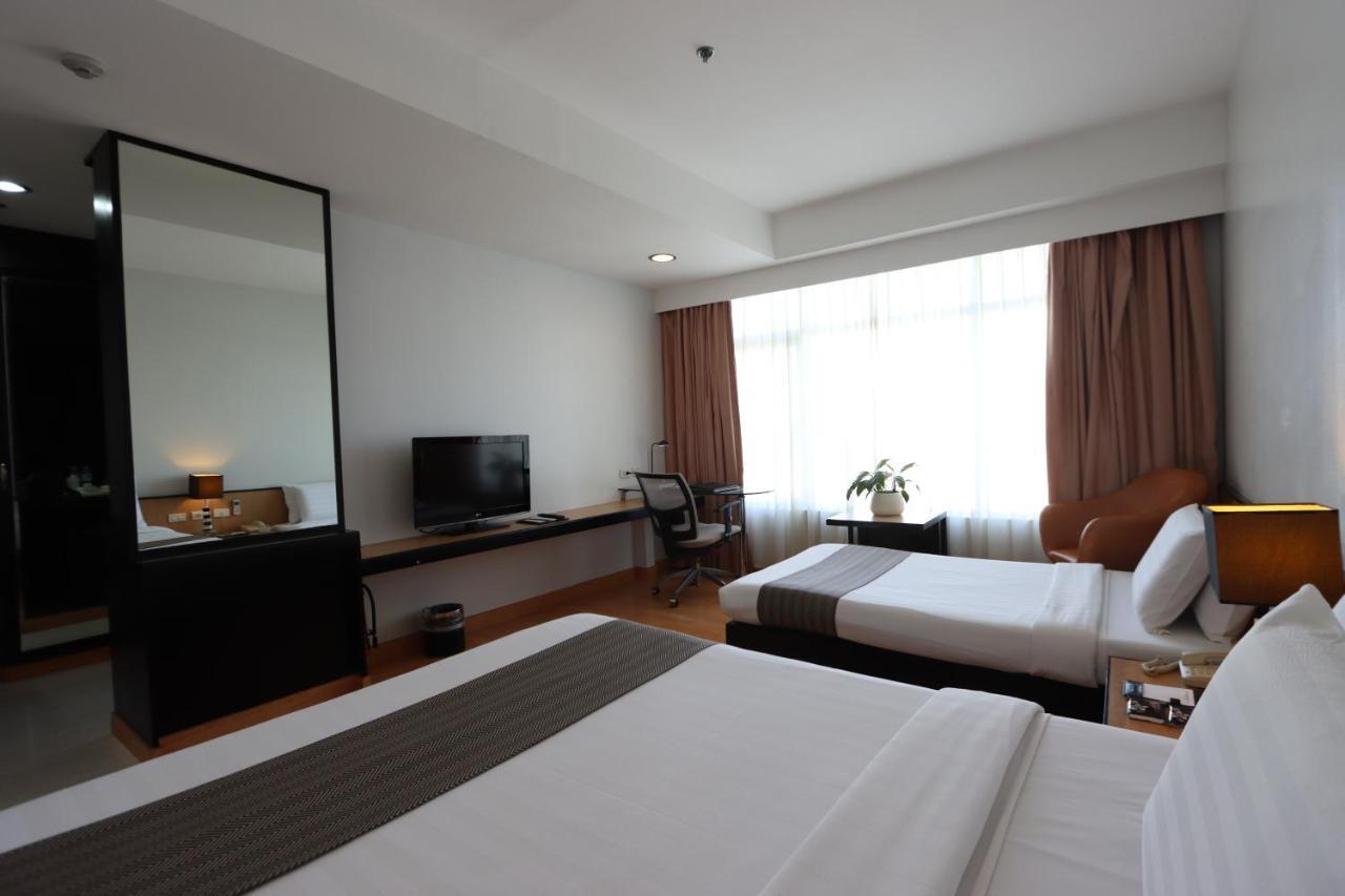 Paseo Premiere Hotel Santa Rosa  Zewnętrze zdjęcie
